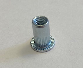 Threaded_Rivets